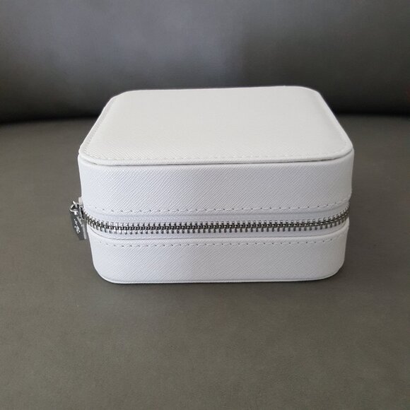 Mya Mini Jewelry Travel Case White Mirror Organizer Storage Box Mini Small - Picture 8 of 10